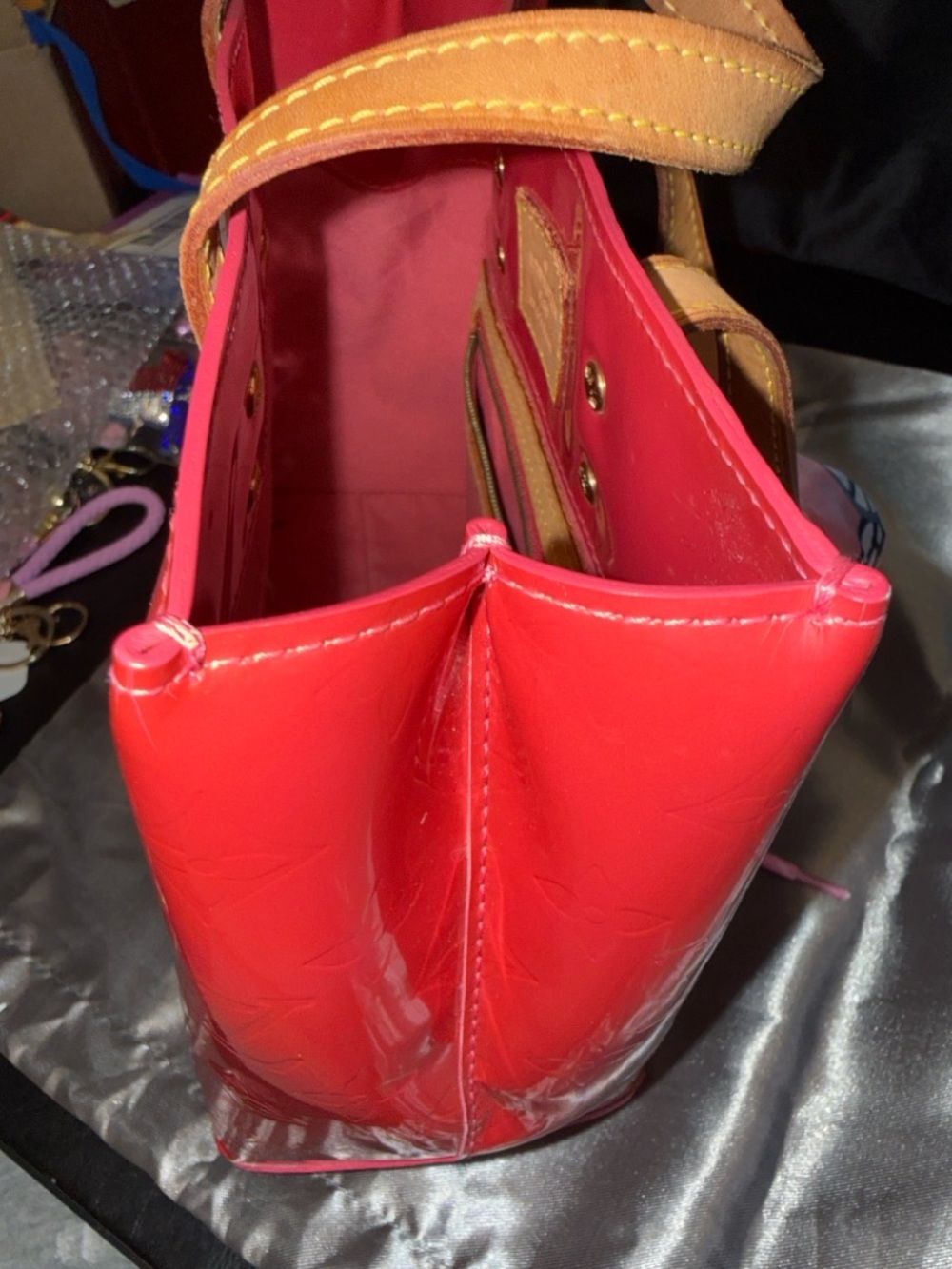 Louis Vuitton Pink Vernis Patent Tote with Tan Handles and unbranded charms. - Picture 4 of 16